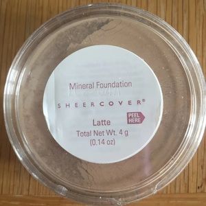 SEALED Sheer Cover Loose Foundation LATTE
